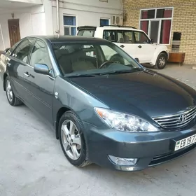 Toyota Camry 2003