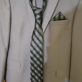 Marco Rençi kastum-jalbar 300m