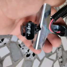 Datjyk implus Jeep 8slinder.