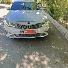 Kia Optima 2019