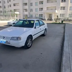 Peugeot 405 2005