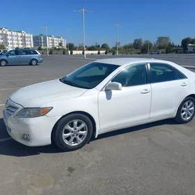 Toyota Camry 2010