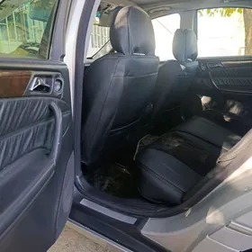 Mercedes-Benz C-Class 2002