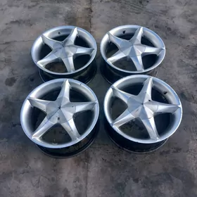 15lik disga camry hundai