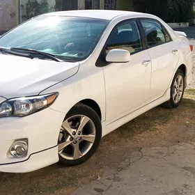 Toyota Corolla 2012