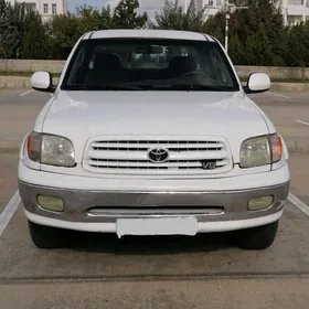 Toyota Tundra 2001