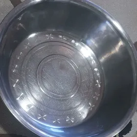 нер леген ве демир кастрюл