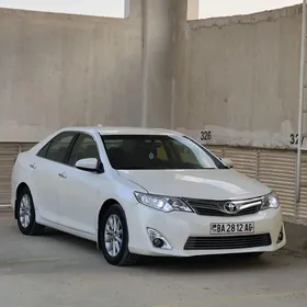 Toyota Camry 2013