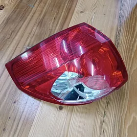 toyota sienna 2009 yzky fara