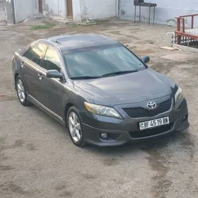 Toyota Camry 2011