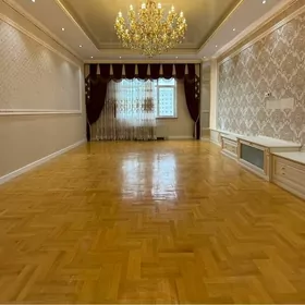 4 ком элитка Бал Шекер