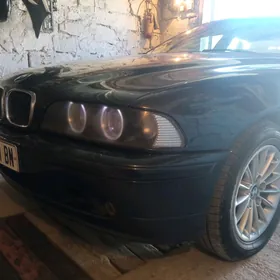 BMW E39 2002