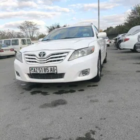 Toyota Camry 2010