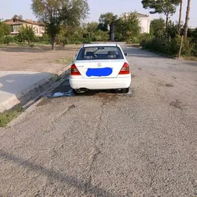 Mercedes-Benz C-Class 1995