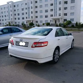 Toyota Camry 2010