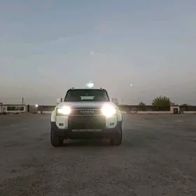 Toyota Land Cruiser Prado 2025