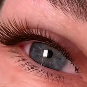 наращивание ресницы