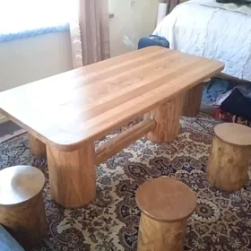 стол из дерова ручная работа