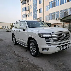 Toyota Land Cruiser 2023