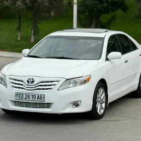 Toyota Camry 2010