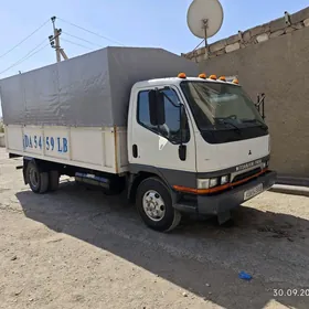 Mitsubishi Canter 2003