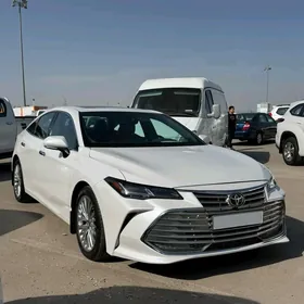 Toyota Avalon 2020