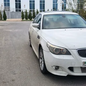 BMW E60 2003