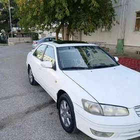 Toyota Camry 2001