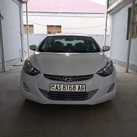 Hyundai Elantra 2011