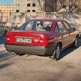 Opel Vectra 1990