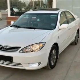 Toyota Camry 2005