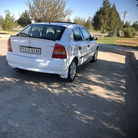 Opel Astra 1999