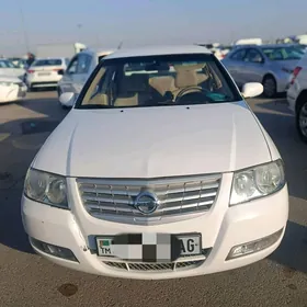 Nissan Sunny 2010
