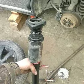 Yzky amortizator Infiniti Fx35