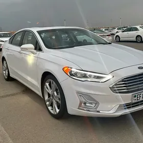 Ford Fusion 2020