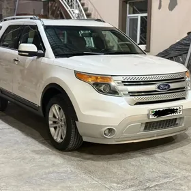 Ford Explorer 2014