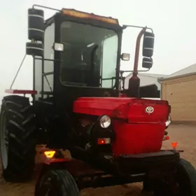 MTZ T-28 2000