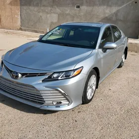 Toyota Camry 2023