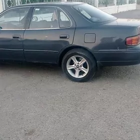 Toyota Camry 1993