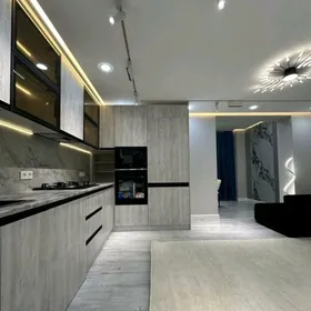 Мир 3, 3ком, евро, 77м²,хозяин