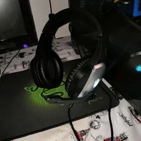 Игровые наушники