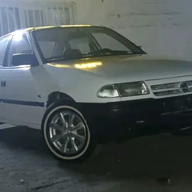 Opel Astra 1992