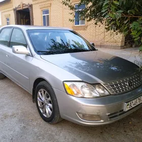 Toyota Avalon 2001