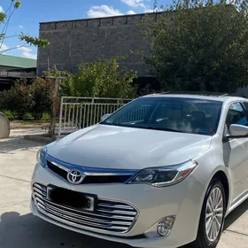 Toyota Avalon 2013