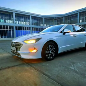 Hyundai Sonata 2020
