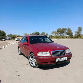Mercedes-Benz 230E 1995