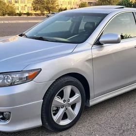 Toyota Camry 2010