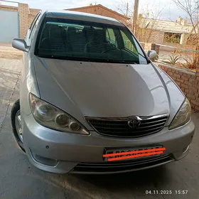 Toyota Camry 2005