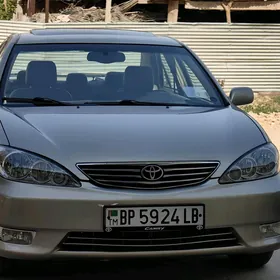 Toyota Camry 2003