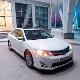 Toyota Camry 2012